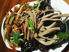 凉菜拼盘-华盛园卷子王农家菜水库鱼