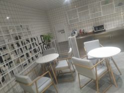 -AYO SALON