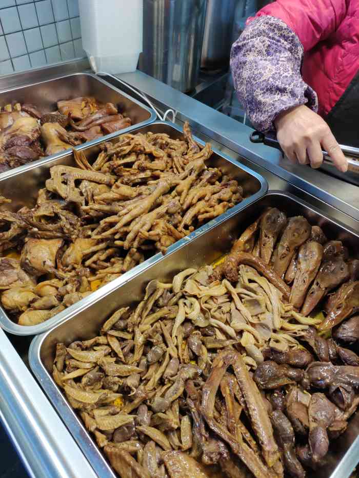 滋味现捞(河运校店)-"【位置】在河运校万科锦程时代汇那边的门面.