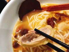 野山菌土鸡米线-云味馆·云南菜·云南米线(景田店)