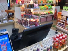 -良品铺子(正大店)