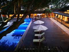 -喜洲吧·江畔老船厂·庭院餐厅(喜临院店)