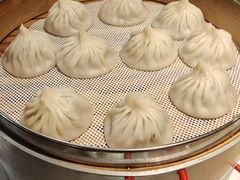 荠菜蛤蜊汤包-隆喜元鱼汤包·海鲜(中联广场店)