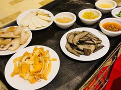 -天宜隆蘑菇宴火锅(石景山旗舰店)