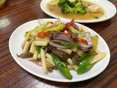 藕带炒牛肉-甜甜屋(解放中路店)
