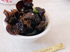 -胜记烧鹅美食