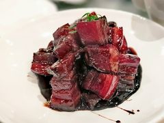 本帮红烧肉-东方明珠老上海8号餐厅