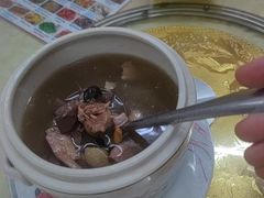 炖洋鸭汤-始于2011柳周农家菜沙田柚美食店(东大街店)