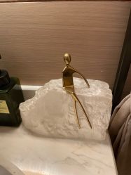 -苑苑vbeauty科技美容SPA