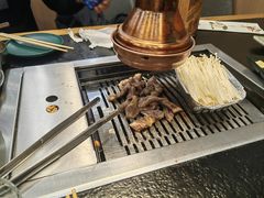 -臻牛烤肉