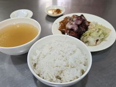 -华香鹅快餐店