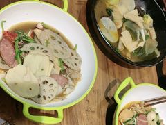 -万记麻辣烫国展总店