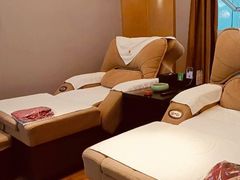 -金色印象·4K影院式足体养生(杨家坪西郊店)