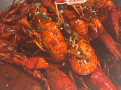 -巴厘龙虾·榜首油焖大虾(音乐学院·沿江酒馆店)