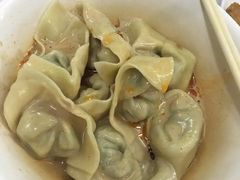 荠菜肉馄饨-潘国仙耳光馄饨(黄家阙路店)