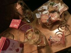 -鸿喜足健康足道采耳艾灸(南纬路店)