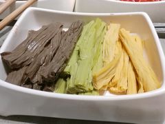 三色鲜腐竹-海底捞火锅(高新活力汇店)
