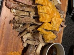 烤羊腿-丝路金桃·新疆菜(徐汇店)