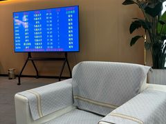 -伊宁站