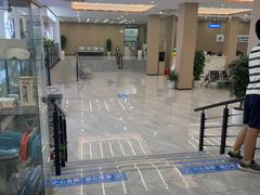 -上海大学附属上海和平眼科医院