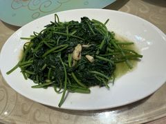 -年辉渔村·非遗传承餐厅(新丰江店)