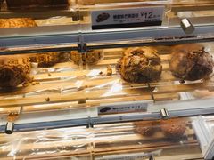 -85度C(生甜甜圈研究工坊·上海平凉店)