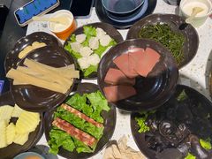 -炙爱鮮貨火锅(中东砂之船店)