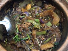 -奇味鸡煲(麦地店)