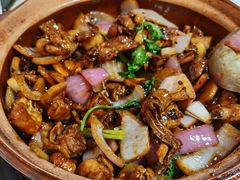 鸡煲-胡须佬鸡煲四季火锅(龙珠大道店)