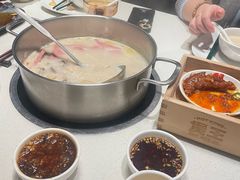 -煲王粤菜餐厅(中侨中心店)