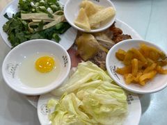 -桥香园云南过桥米线(金马碧鸡店)