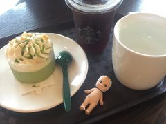 -星巴克臻选(盐城金鹰聚龙湖店)