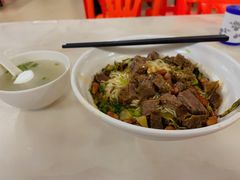 -阿阳牛腩腌面店