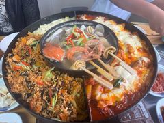 -亲昵春川鸡排(韩国美食街店)