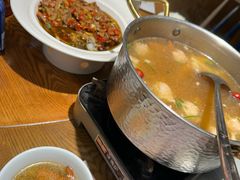 -黄泥岗·地道湖北菜(奥特莱斯店)