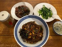 -沪西老弄堂面馆(定西路店)