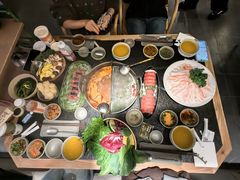 -三出山火锅(南京万象天地店)