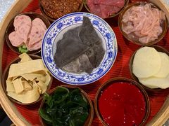 -董眼镜火锅(洪崖洞总店)