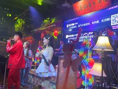 -喜鹊音乐酒馆(西街店)