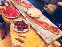 -犟牛家·榴莲烤肉(五棵松店)