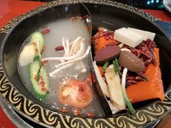 -重庆三峡火锅城(梅林店)
