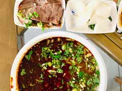 -吾穆勒蓬灰牛肉面·清真(北滨河中路店)