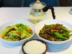 -俏湘厨•地道湘菜(建华南路店)