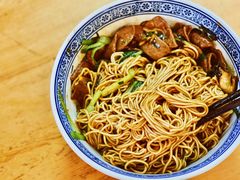 -沪西老弄堂面馆(定西路店)