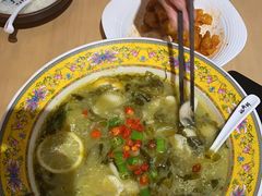 -裕鼎鲜·新中菜(金鼎广场店)