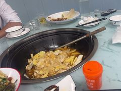-福园东北菜饺子铁锅炖