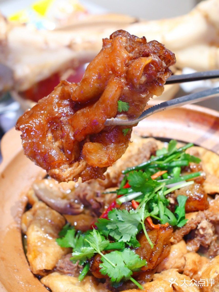 广州探店｜来广州就吃这家牛杂煲‼️回味无穷🥳