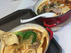 -丽丽三鲜螺蛳粉(田林路店)