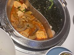 -左庭右院鲜牛肉火锅(环球港店)