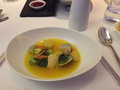 -AZUR聚(香格里拉饭店)